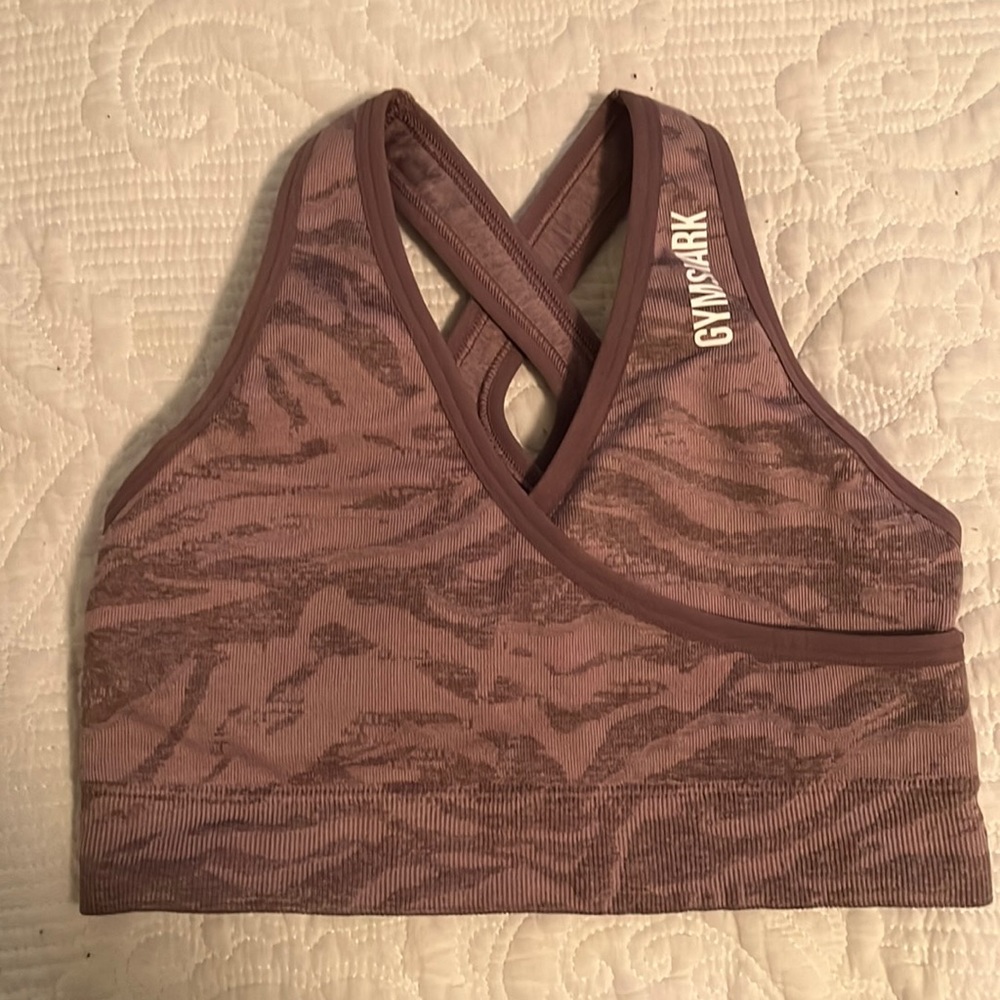 Gymshark light purple sports bra